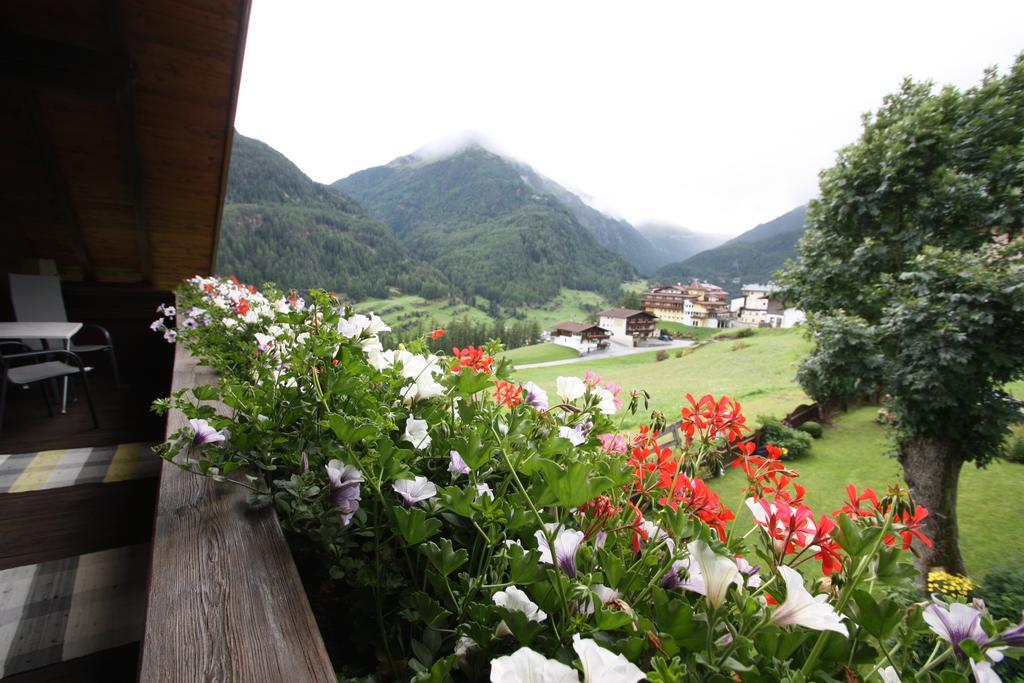 Hotel Haus Sonnenhang à Sölden Extérieur photo